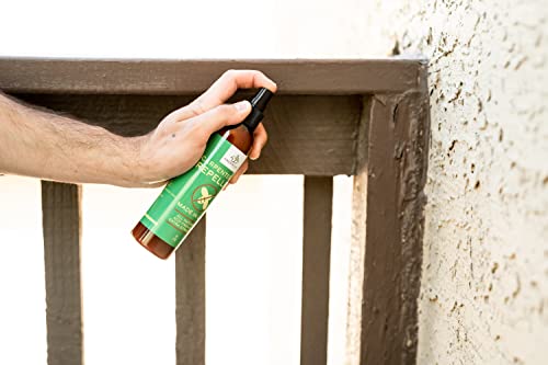 Donaldson Farms Carpenter Bee Repellent Spray, 8oz, All Natural for Outdoor Wood & Furniture, Citrus Oil Spray
