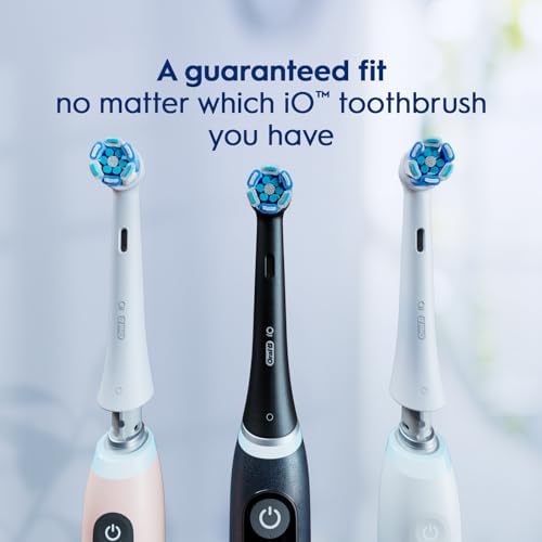 Oral-B iO Series Ultimate Clean Electric Toothbrush Replacement Brush Heads for an Oral-B Electric Toothbrush, 4 Count, White