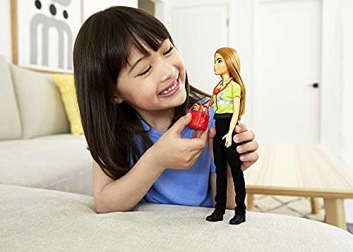 Barbie Careers Fashion Doll & Accessories, Paramedic with Petite Body Type Wearing Removable Uniform with Medical Bag & Stethoscope