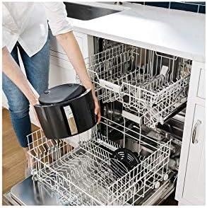 Ninja AF161 Max XL Air Fryer that Cooks, Crisps, Roasts, Bakes, Reheats and Dehydrates, with 5.5 Quart Capacity, and a High Gloss Finish, Grey