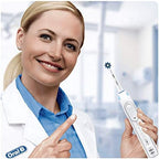 Oral B Cross Action Electric Toothbrush Replacement Brush Heads Refill, 4Count