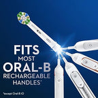 Oral-B Floss Action Replacement Brush Heads for an Oral-B Electric Toothbrush, Pack of 4