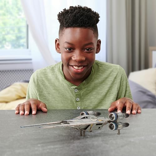 STAR WARS Micro Galaxy Squadron U-Wing Starfighter - 12-Inch Vehicle with Foldout Wings, Troop Bay, Sniper Gun, and Three 1-Inch Micro Figure Accessories