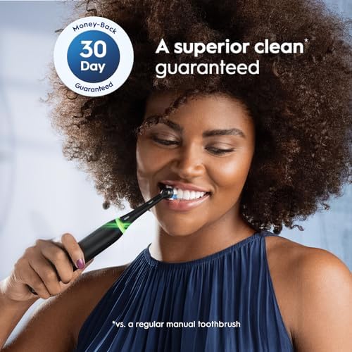 Oral-B iO Series Ultimate Clean Electric Toothbrush Replacement Brush Heads for an Oral-B Electric Toothbrush, 4 Count, White