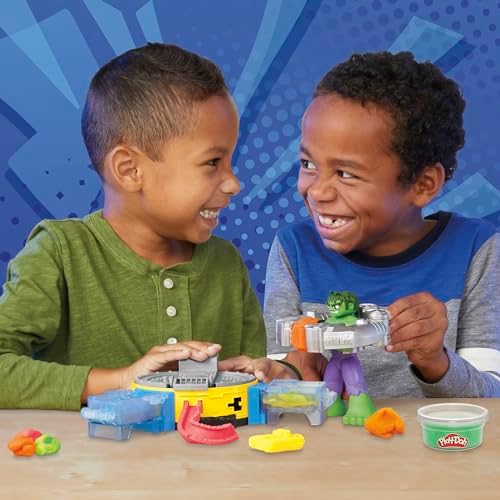 Play-Doh Marvel Hulk Smash & Squish Kids Playset with Bendy Action Figure and Accessories, Imagination Toys for Boys and Girls 4 and Up