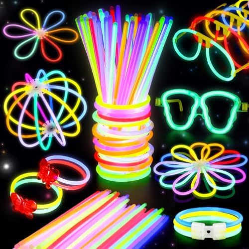 BUDI 467Pcs Glow Sticks Party Favors for Kids Adults 200 GlowStick Bulk 8 Colors 8 Inch & 267 Connectors for Glow in the dark Necklace Bracelets Glasses Party Supplies Light Up Toys Neon Accessories