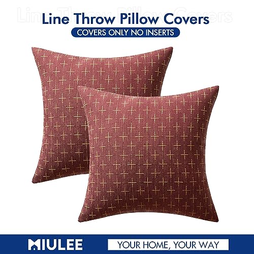 MIULEE Pack of 2 Christmas Decorative Burlap Linen Throw Pillow Covers Modern Farmhouse Pillowcase Rustic Woven Textured Cushion Cover for Sofa Couch Bed 18x18 Inch Wine Red
