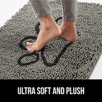 Gorilla Grip Soak Stopper Absorbent Indoor Chenille Doormat, Muddy Dog Washable Mat, Quick Dry Soft Microfiber, Durable Rubber Backing, Absorbs Water and Moisture, Door Mat for Entry, 30x20, Gray
