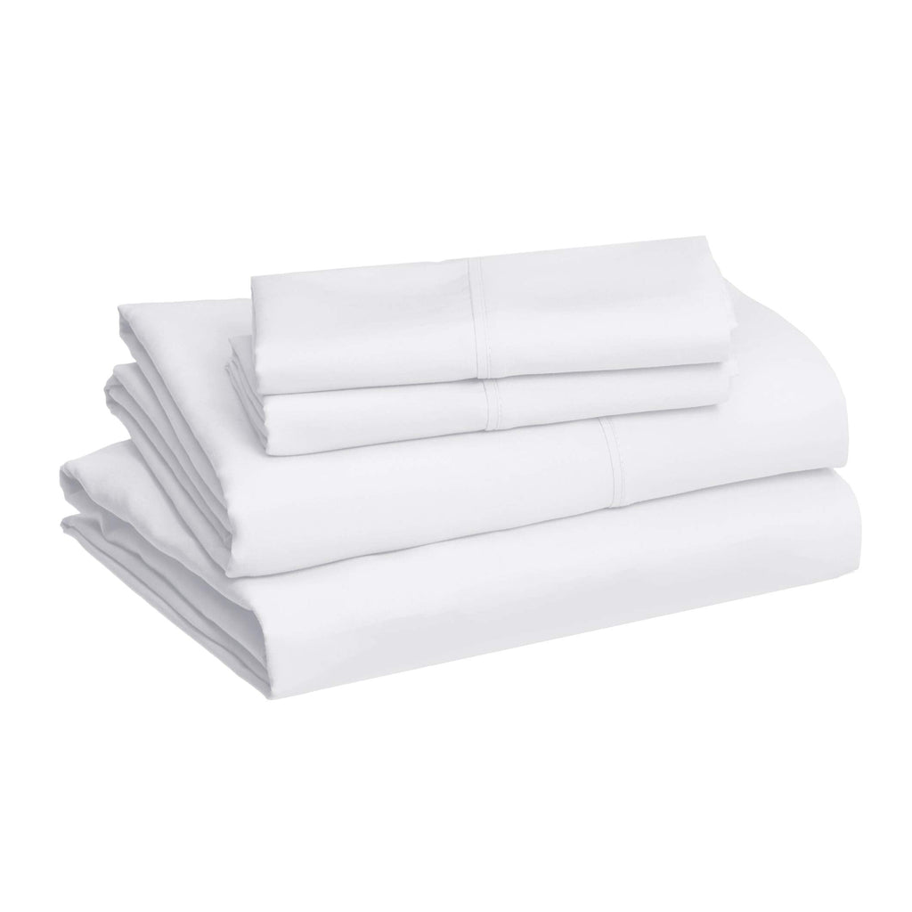 Amazon Basics - 4-Piece Microfiber Lightweight Wrinkle-free Bed Sheet Set, Super Soft Easy Care, 14'' Deep Pockets, Queen, Bright White, Solid