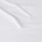 Amazon Basics - 4-Piece Microfiber Lightweight Wrinkle-free Bed Sheet Set, Super Soft Easy Care, 14'' Deep Pockets, Queen, Bright White, Solid
