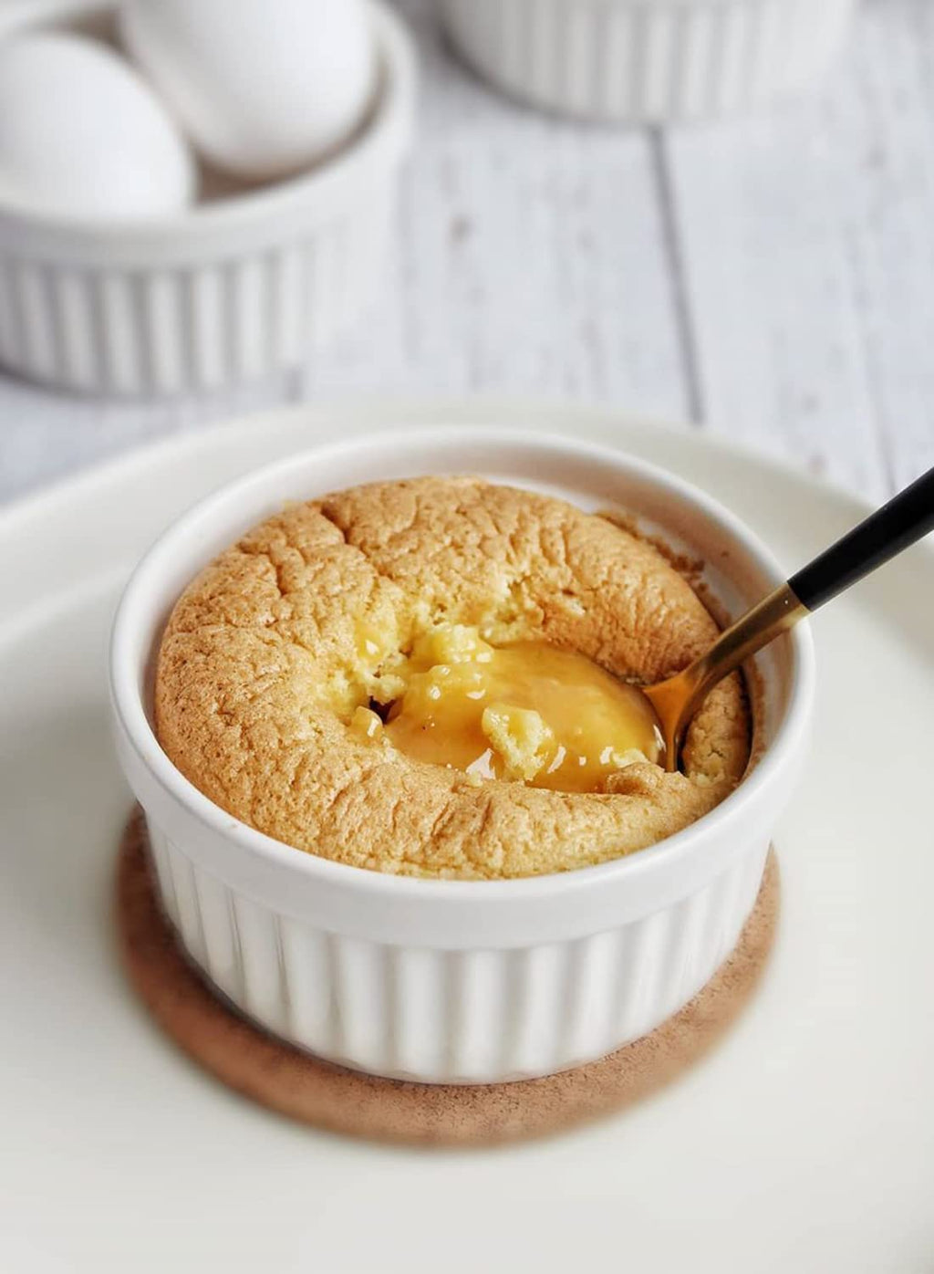 LE TAUCI Ramekins 8 OZ Oven Safe, Creme Brulee Ramekins, Pudding Custard Cups Souffle Ramiken, Dipping Sauce Dishes, Ceramic Ramekin Bowls Set of 6, White