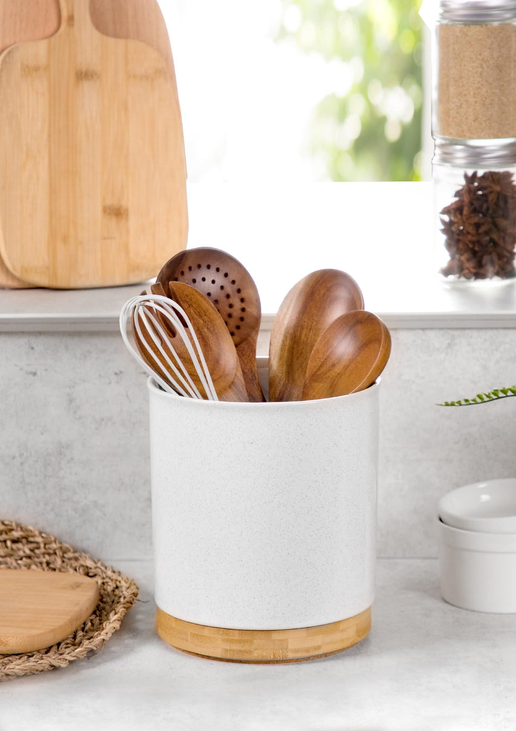 Nucookery 360°Rotating Utensil Holder, 7.2" Large Utensil Crock, Ceramic Cooking Utensil Organizer with Countertop-Protection Cork Bottom for Farmhouse Kitchen Decor Christmas Thanksgiving Gift (Sand)