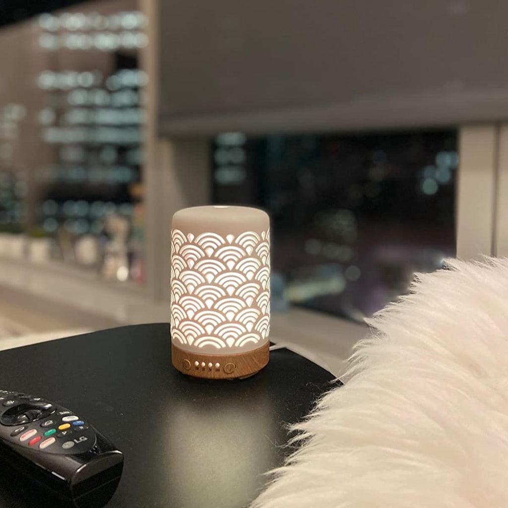Ceramic Ultrasonic 100ml Aromatherapy Diffuser with Lavender Lemon Orange Peppermint Essential Oils Handcrafted Mist Humidifier Diffuser 7 LED Colors Changing Lights for Home Office