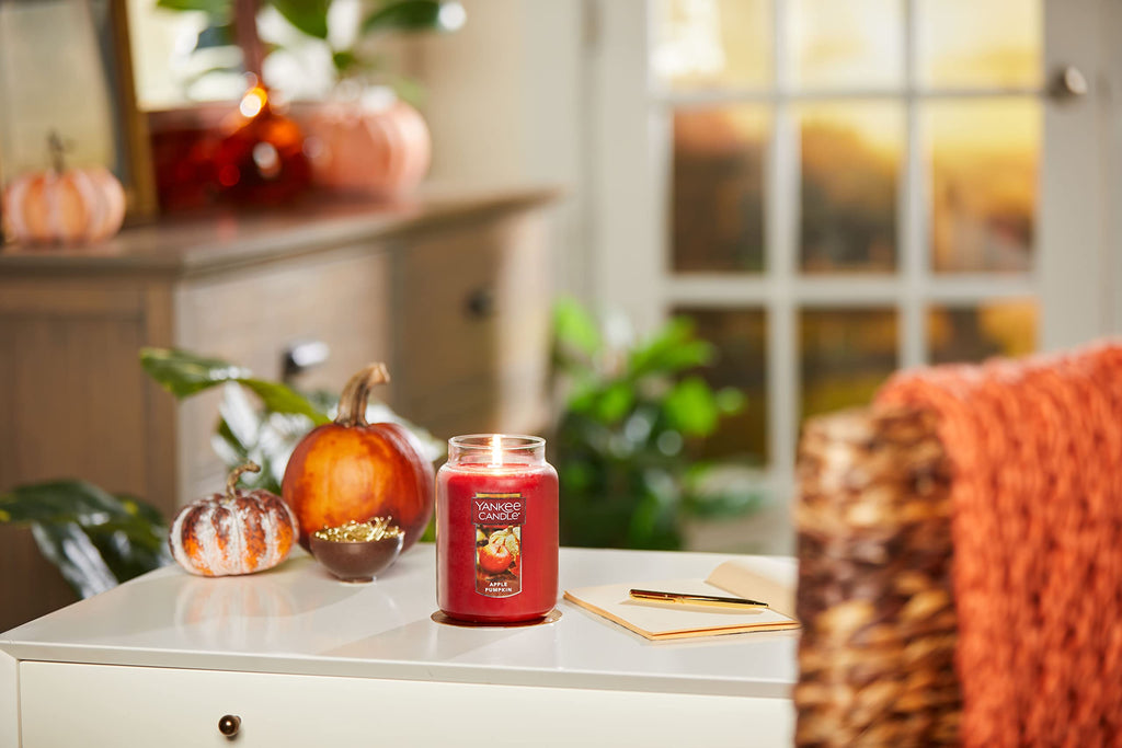 Yankee Candle Apple Pumpkin Candle, Classic Large Jar, Orange