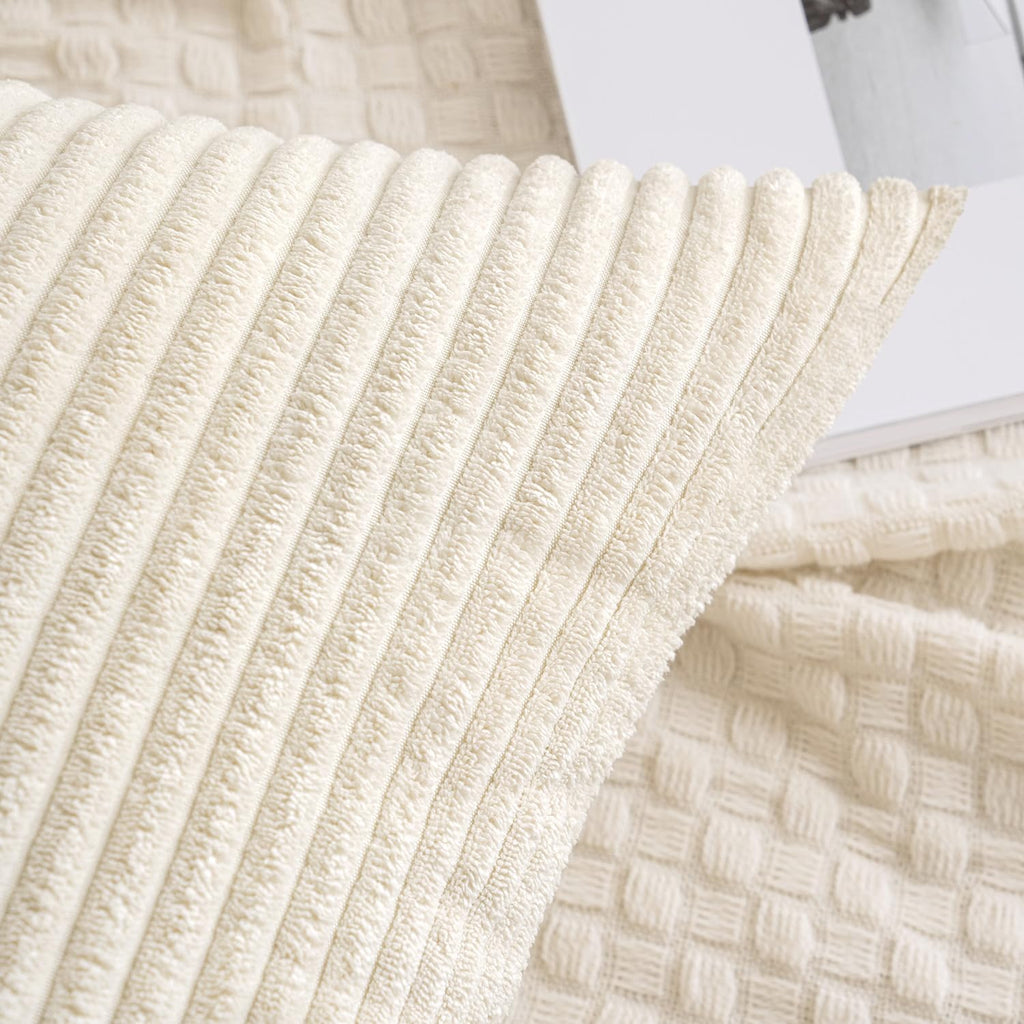 MIULEE Pack of 2 Corduroy Pillow Covers Soft Soild Cushion Cases Decorative Square Christmas Throw Pillow Covers Cream White Pillowcases for Sofa Bedroom Car 18 x 18 Inch 45 x 45 Cm
