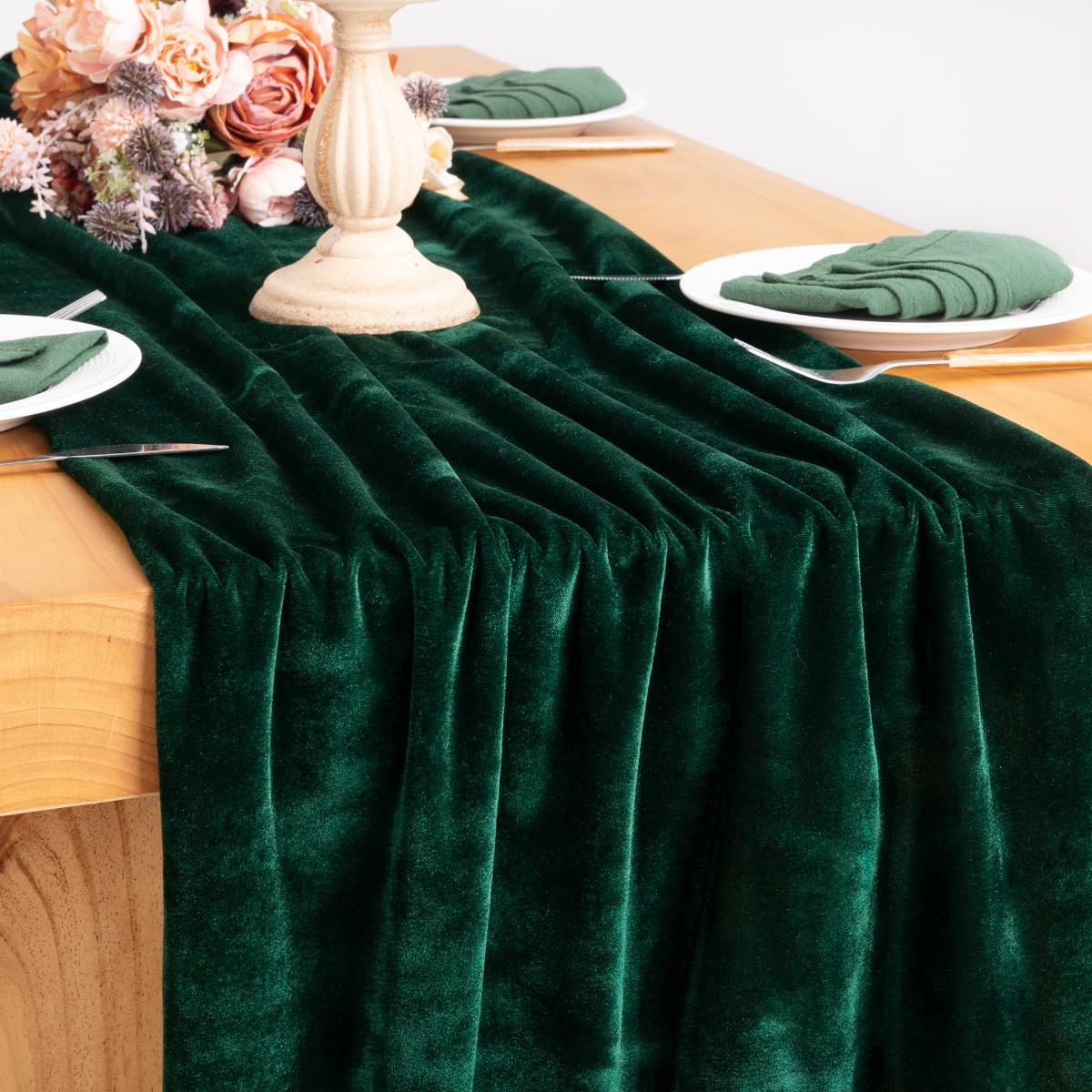 Socomi 4pcs Emerald Green Velvet Table Runner 20 x 120 Inches 10ft Luxurious Thick Cotton Christmas Thanksgiving Wedding Runner for New Year Bridal Shower
