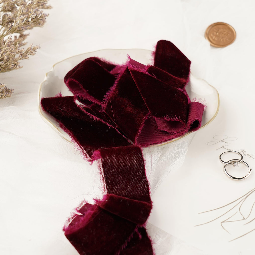 DINDOSAL Burgundy Velvet Ribbon 1.5 Inch Maroon Frayed Silk Velvet Ribbon Rustic Burgundy Christmas Velvet Ribbon Gift Ribbon Raw Edge Boho Ribbon Wedding Invitation Bridal Bouquet Ribbon -3yards