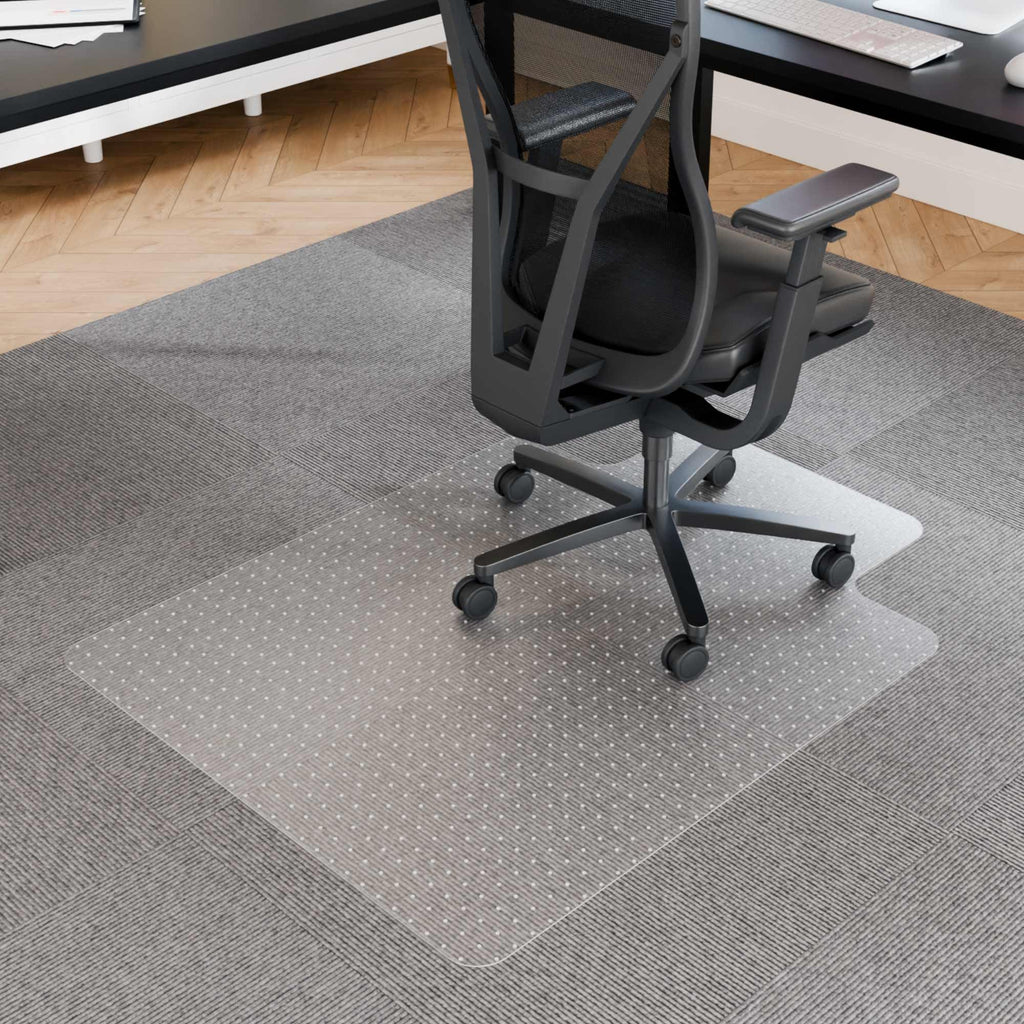 Naturei Chair Mat for Carpeted Floors - 48" x 36" Office Floor Mat for Rolling Chairs, Clear Plastic Desk Chair Mat, Easy Glide, Under Desk Carpet Protector for Home and Office, with Lip