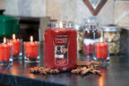 Yankee Candle Kitchen Spice Scented, Classic 22oz Large Jar, Single Wick, Over 110 Hours of Burn Time, Ideal for Home and Celebrations