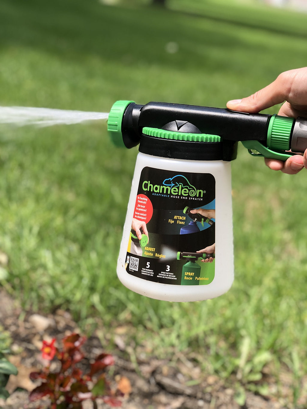 RL Flo-Master Chameleon Hose End Sprayer for use with Fertilizers, Weed Killers, Fungicides and Insect Killers, 32 ounce Refillable Bottle Included
