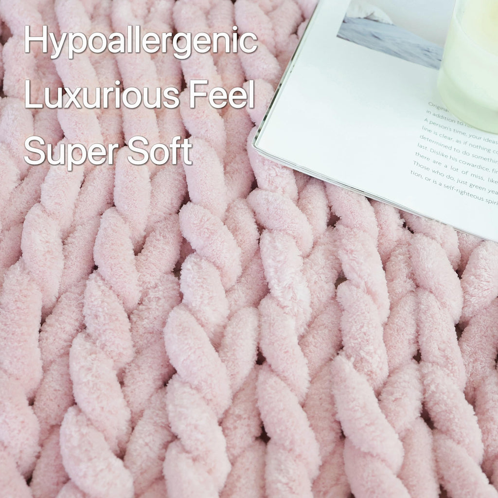 Maetoow Chenille Chunky Knit Blanket Throw （50×60 Inch）, Handmade Warm & Cozy Blanket Couch, Bed, Home Decor, Soft Breathable Fleece Banket, Christmas Thick and Giant Yarn Throws, Light Pink