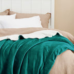 Bedsure Sherpa Fleece Blanket King Size for Bed - Thick and Warm Blanket for Winter, Christmas Blanket Gift, Dark Green, 108x90 Inches