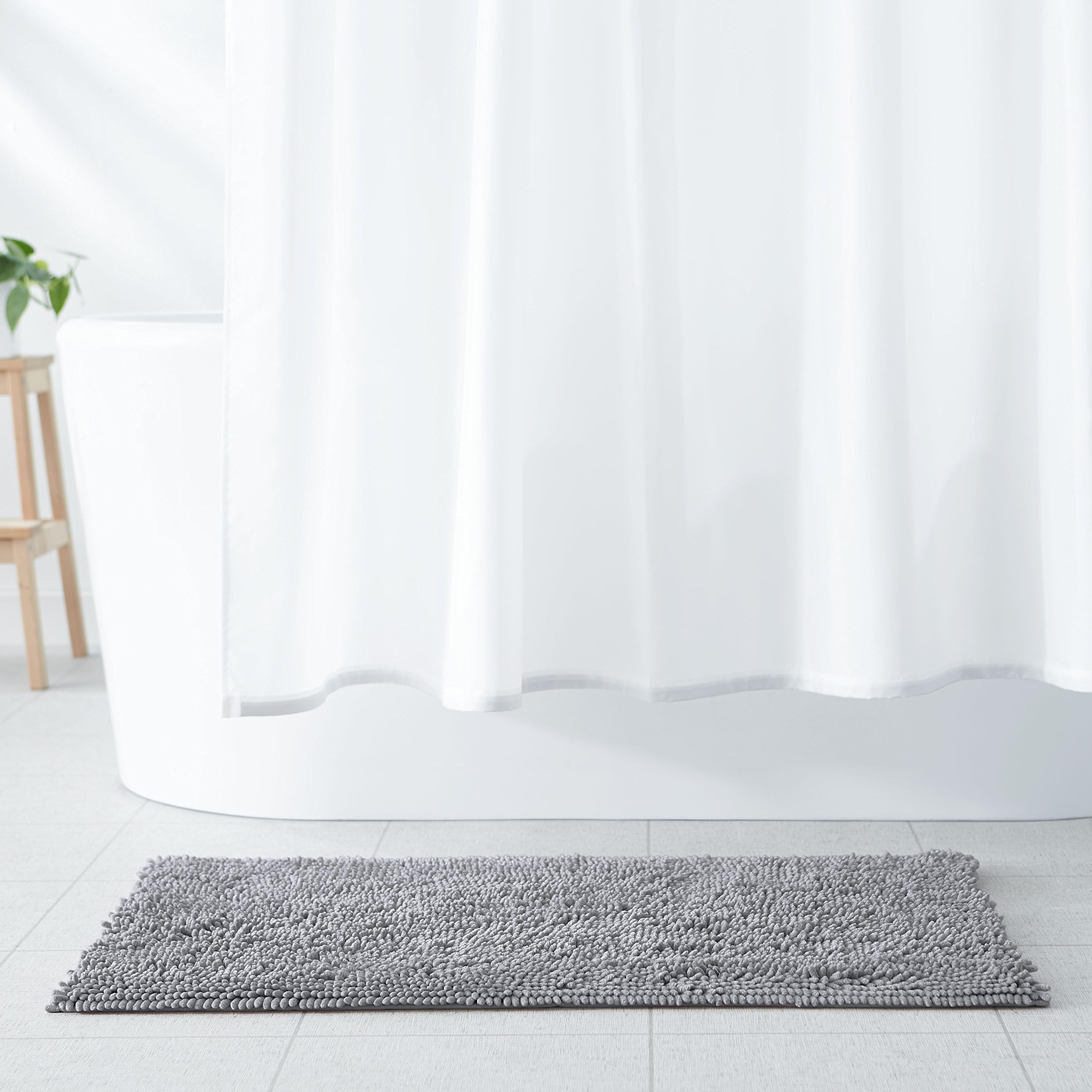 Basics Bathroom Rugs, Extra Soft Absorbent Shag Bath Rugs, Non-Slip, Dry Quickly, Machine Washable, Bath Mats for Bathroom Floor, Tub and Shower, 21" x 34", Platinum