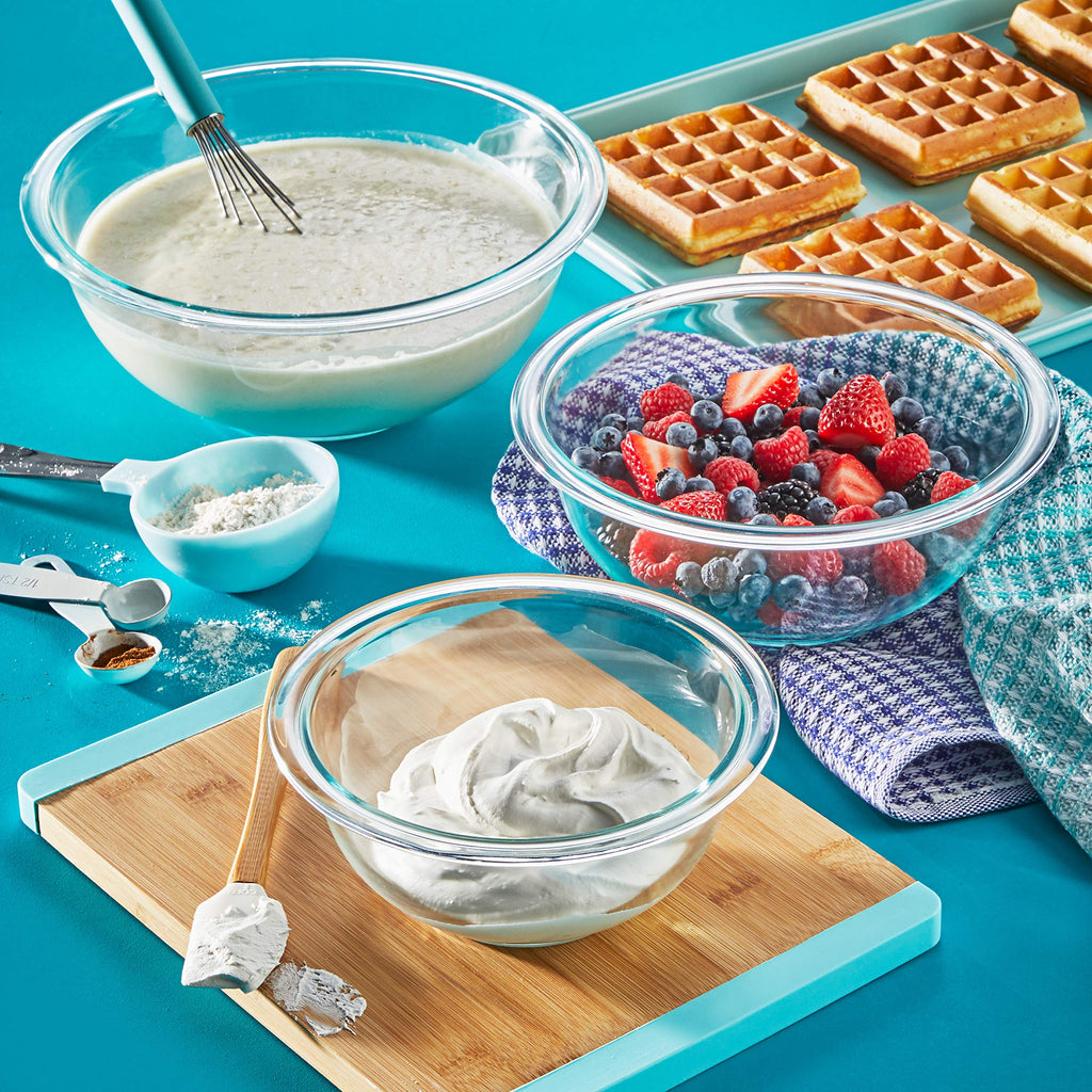 Pyrex Essentials (3-Piece) Glass Mixing Bowls Set For Prepping, Baking and Cooking, Preheated Oven, Dishwasher, Freezer, and Microwave Safe