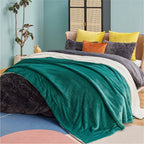 Bedsure Sherpa Fleece Blanket King Size for Bed - Thick and Warm Blanket for Winter, Christmas Blanket Gift, Dark Green, 108x90 Inches
